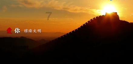 当男性体内的雄性激素充足时，通常会表现出两大显著特征